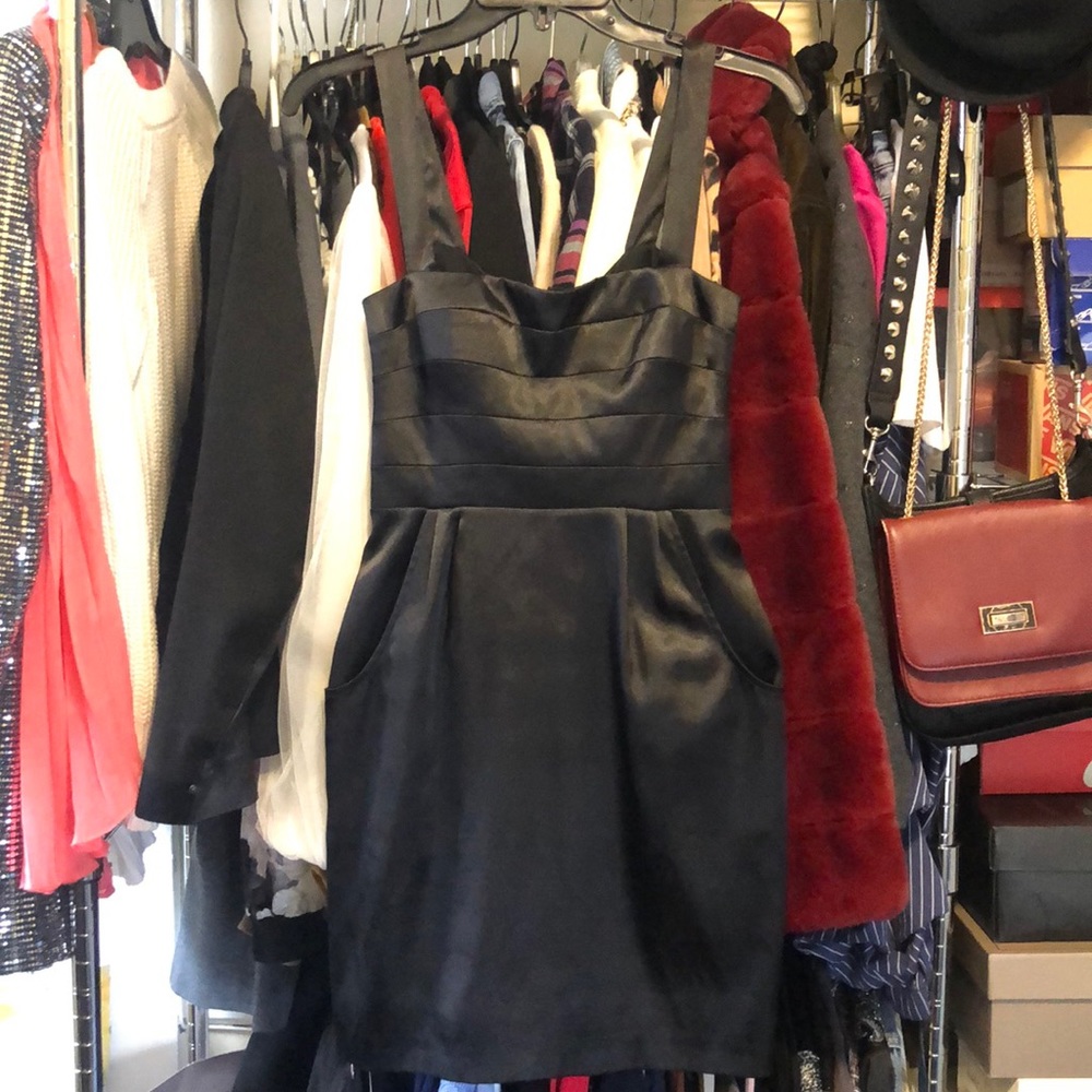 Blk satin cut out dress